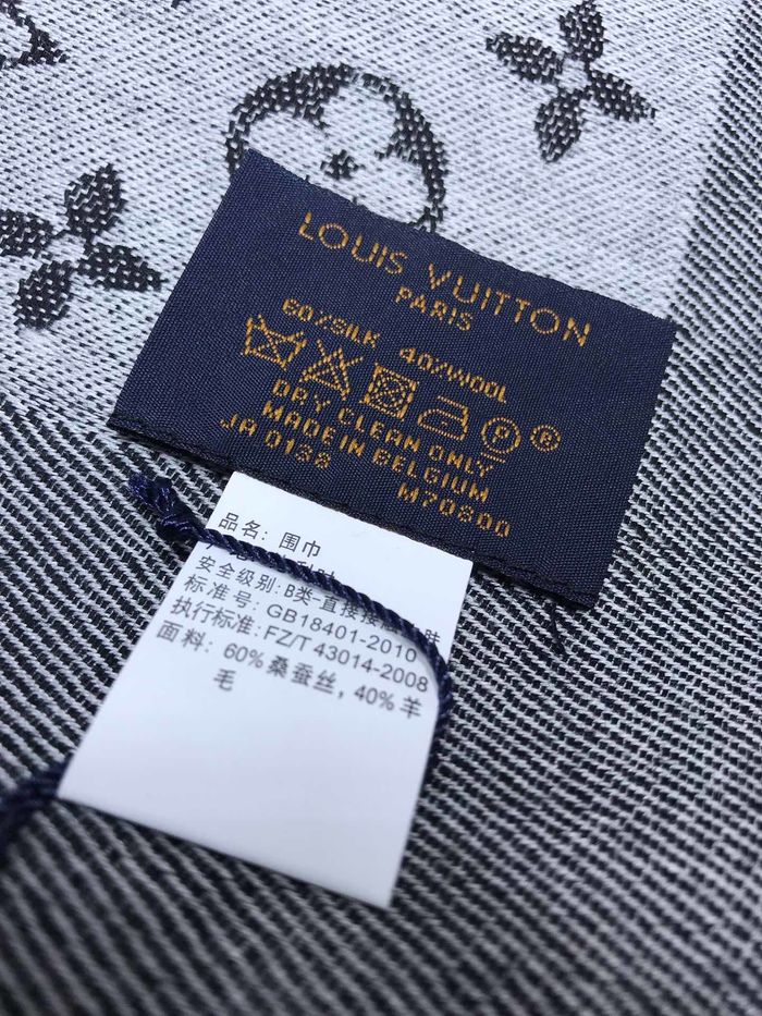 Louis Vuitton Scarf LV00104